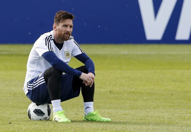 “Messi đau khổ và khóc nhiều vì giấc mơ vô địch Word Cup” - Ảnh 3.