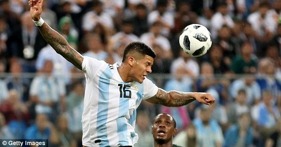 TRỰC TIẾP World Cup 2018: Rojo ghi bàn thứ hai cho Argentina! - Ảnh 1.