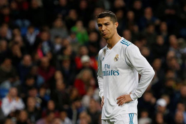 Ronaldo chia sẻ với đồng đội chuyện muốn rời Real - Ảnh 1.