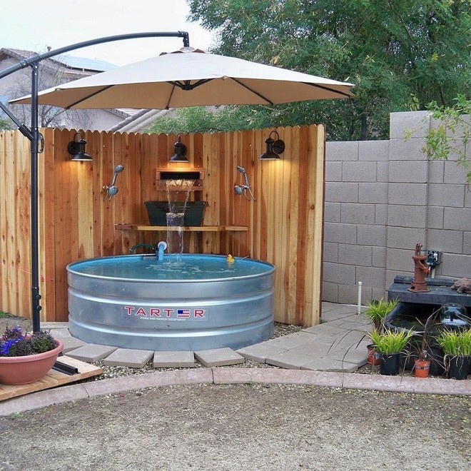 Trời nóng, tự thiết kế bể bơi mini trong nhà cho con tha hồ vùng vẫy - Ảnh 10.