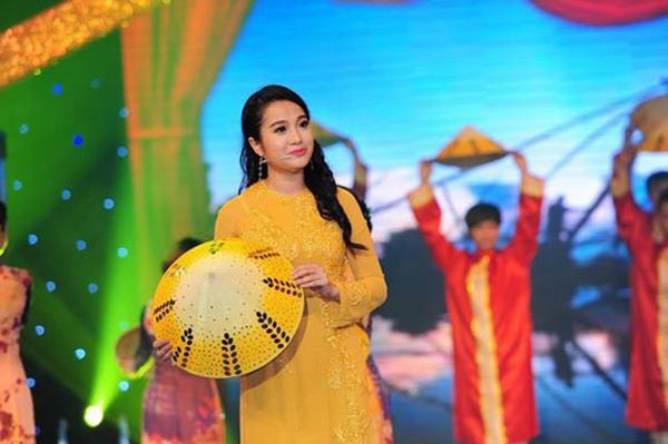 Vợ Quốc Cơ: Hoa khôi làng MC Việt Nam, từng đánh bại Trấn Thành - Ảnh 4.