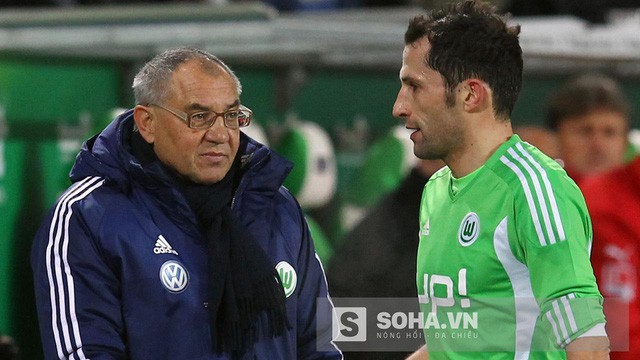 Đạp bằng thảm họa khốc liệt nhất, cậu nhóc cứng đầu đặt nền móng World Cup cho tổ quốc - Ảnh 5. Đạp bằng thảm họa khốc liệt nhất, cậu nhóc cứng đầu đặt nền móng World Cup cho tổ quốc - Ảnh 5.