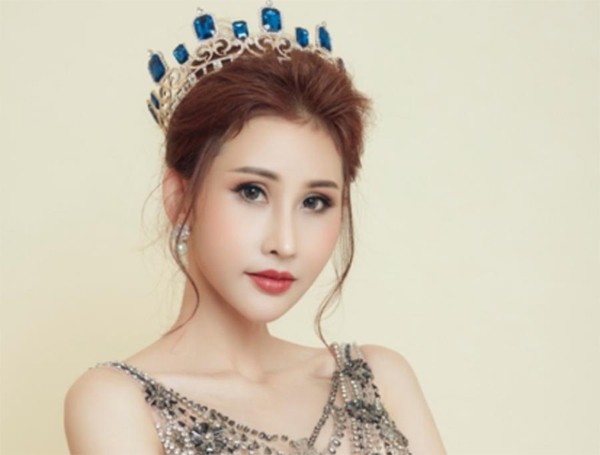 Người mẫu Việt có gia cảnh đặc biệt dự thi Hoa hậu châu Á thế giới - Ảnh 1.