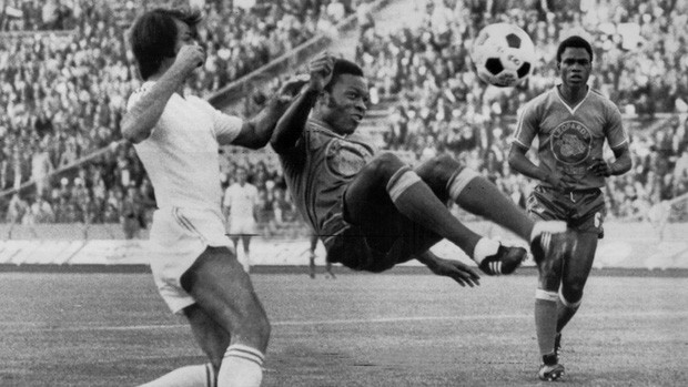 Lịch sử World Cup 1974: Nỗi tiếc nuối mang tên Cơn lốc màu da cam - Ảnh 1.