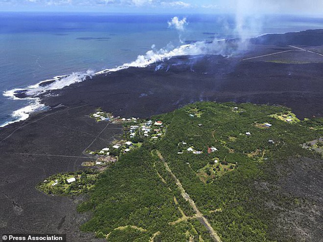 Núi lửa Kilauea đã giúp Hawaii mọc thêm hàng km đất mới mà vẫn chưa có dấu hiệu dừng lại - Ảnh 7.