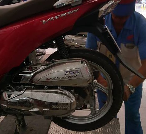 Honda Việt Nam đối mặt vụ kiện vì không bảo hành xe - Ảnh 1.