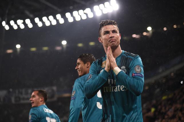 Có lẽ từ khoảnh khắc xúc động này, Ronaldo đã quyết định gia nhập Juventus - Ảnh 4.
