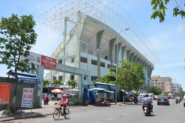 Chủ tịch Huỳnh Đức Thơ: Đà Nẵng sẽ kiến nghị lên Thủ tướng về sân Chi Lăng bị đại gia phân lô - Ảnh 1.