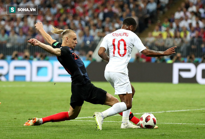 World Cup 2018: Trung vệ Croatia rối rít xin lỗi sau hành động khiêu khích chủ nhà Nga - Ảnh 1.