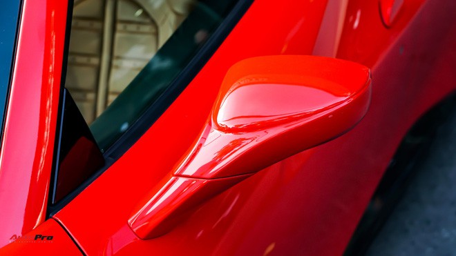 Ferrari 488 Spider kí gửi tại showroom xe cũ Hà Nội với giá ngang Mercedes-Maybach S500 - Ảnh 4.