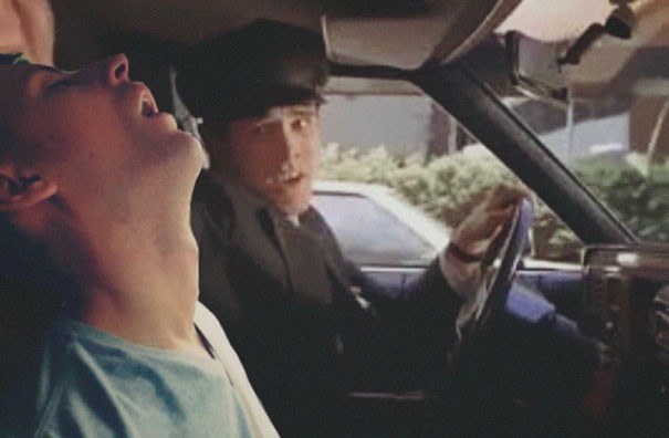 Bạn trai ngủ gật trên xe, cô gái nhờ dân mạng photoshop cảnh 2 bên đường sao cho thật kịch tính - Ảnh 12.