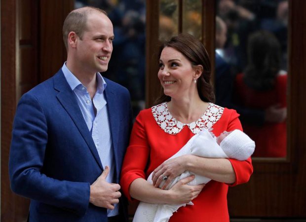 Hoàng gia Anh chính thức công bố ảnh con thứ 3 của William - Ảnh 7.