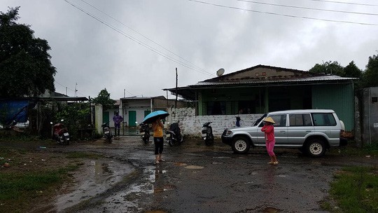 Khám nhà Nga vọc trong vụ tra tấn dã man người làm thuê - Ảnh 3.