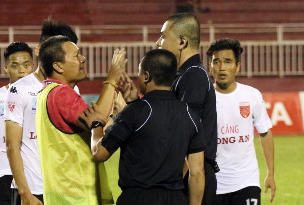 Phó ban trọng tài: VPF mời trọng tài Thư trở lại bắt V.League - Ảnh 2.