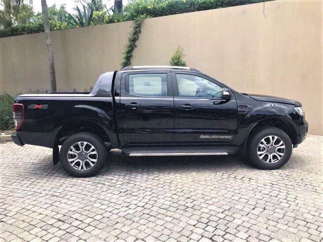 Chi tiết Toyota Hilux 2018 bản cao cấp nhất, giá 878 triệu đồng - Ảnh 7.