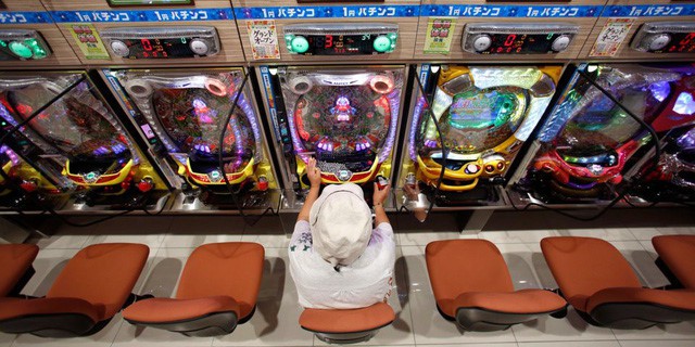 Máy điện tử Pachinko của Nhật Bản thu tiền nhiều gấp 30 lần casino tại Las Vegas - Ảnh 1.