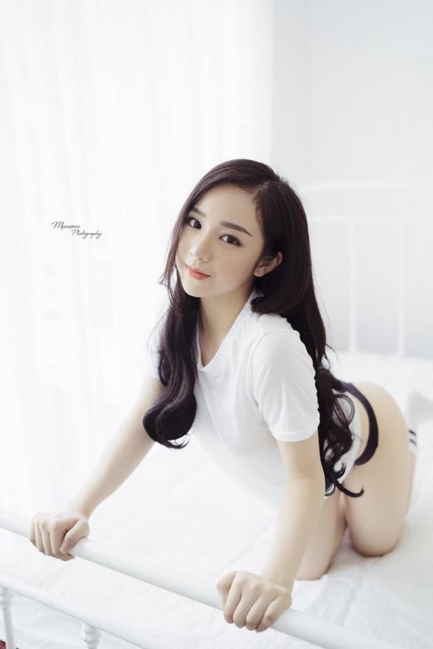 Cận cảnh hot girl ngủ gật khoe vòng ba căng mọng, gây sốt như Ngọc Trinh - Ảnh 6.