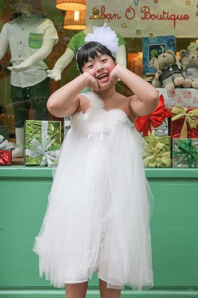 5 năm sau The Voice Kid, con gái nghệ sĩ Chiều Xuân đã trở thành thiếu nữ 14 tuổi, xinh đẹp và tự tin lắm rồi! - Ảnh 1.