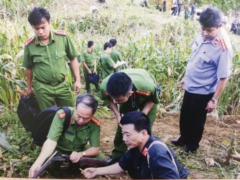 Cuộc chiến khốc liệt ở thủ phủ ma túy Lóng Luông (kỳ 3) - Ảnh 2.