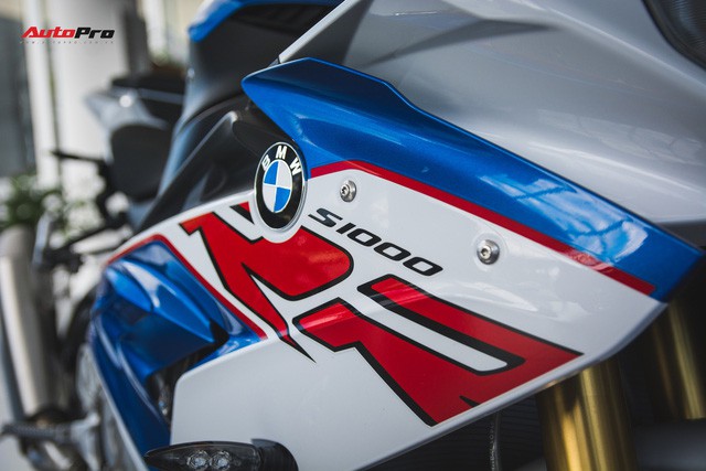 Rẻ hơn cả trăm triệu đồng, BMW S1000RR dưới thời THACO có gì khác biệt? - Ảnh 19.