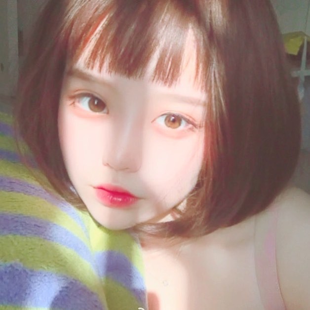 &ldquo;Lịm tim&rdquo; trước vẻ đ&aacute;ng y&ecirc;u của girl Trung Quốc cao 1m54 c&oacute; hơn 1 triệu fan - Ảnh 2.