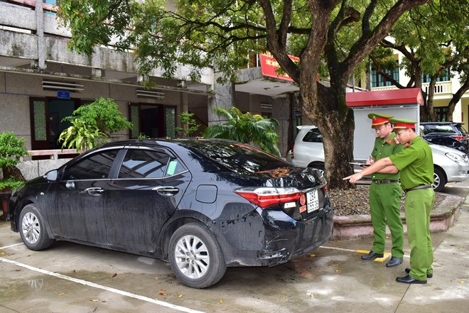 Công an huyện Nho Quan bắt nhóm đối tượng cá độ bóng đá 1 tỷ đồng - Ảnh 2.