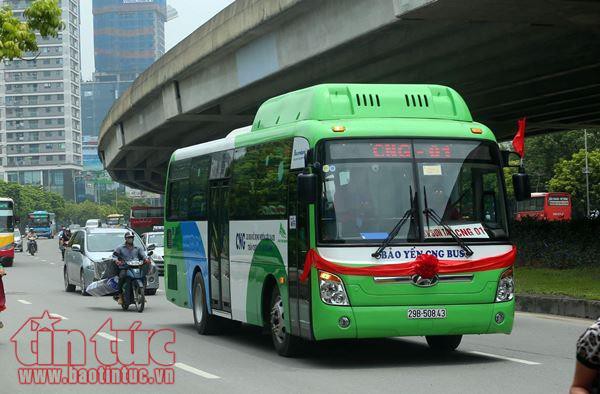 Ba tuyến buýt sử dụng nhiên liệu sạch lần đầu tiên chạy tại Hà Nội - Ảnh 5.
