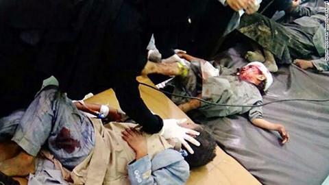 Hàng chục trẻ em Yemen chết thảm sau khi trúng tên lửa Ả Rập Xê út - Ảnh 3.