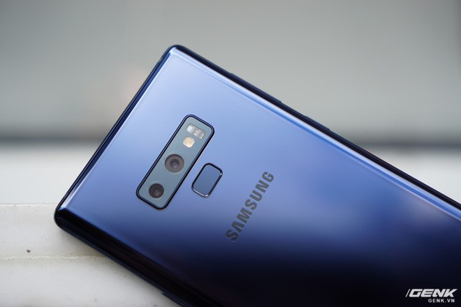 Mở hộp Galaxy Note9: Chiếc Galaxy Note mạnh mẽ nhất từ trước đến nay - Ảnh 8.