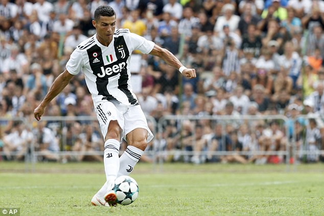 Ronaldo ghi bàn đầu cho Juve, mở lời ngôn tình khiến tifosi thêm lần tan chảy - Ảnh 7.