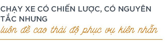 Trò chuyện với tài xế Uber “6 sao” đầu tiên ở Việt Nam: Cõng khách vượt qua quãng đường ngập, trong xe lúc nào cũng có sẵn khăn ướt, nước uống, dù phòng bị cho khách - Ảnh 5.