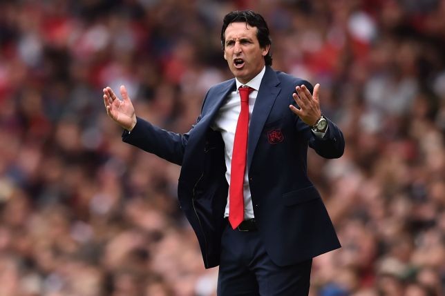 Unai Emery tuyên bố cầu thủ Arsenal thừa mỡ nhiều, rất khó tranh ngôi vô địch - Ảnh 1.