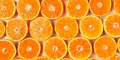 Công dụng ít biết của quả cam: Ngăn ngừa thoái hóa điểm vàng do tuổi tác - Ảnh 2.