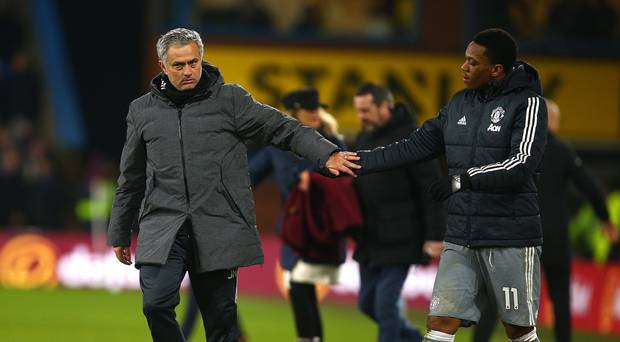 Anthony Martial: Con cưng của Van Gaal, con ghẻ của Mourinho - Ảnh 3.