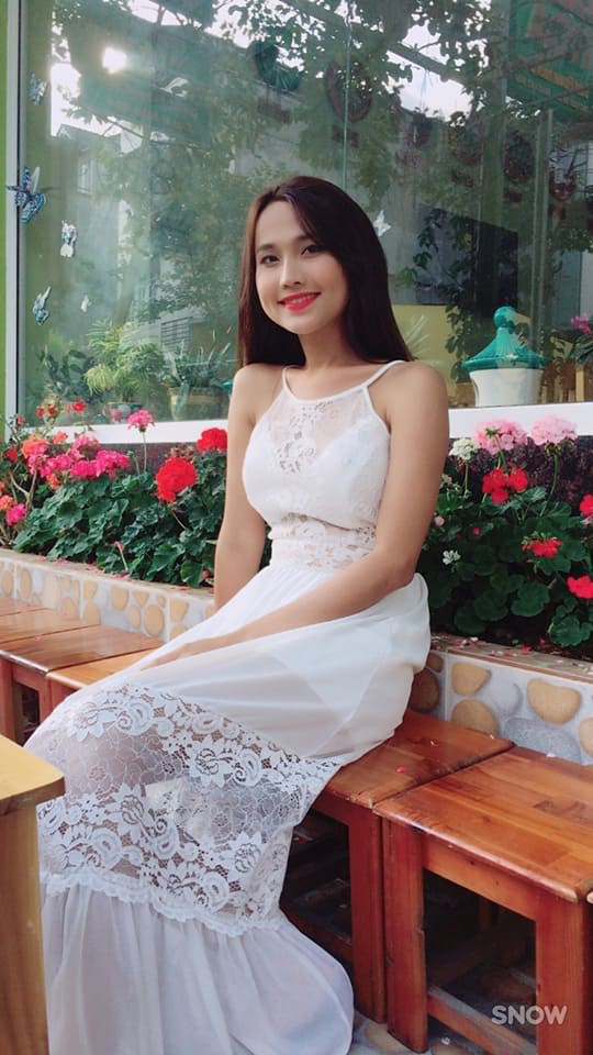 Hoa hậu Chuyển giới đầu tiên của Việt Nam: Công việc lận đận, bị đồng nghiệp soi mói - Ảnh 10.