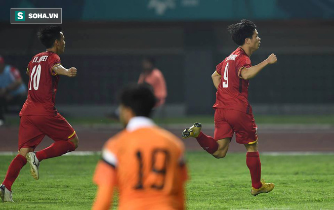 U23 Việt Nam vào Tứ kết, CĐV Đông Nam Á đồng loạt khen bàn thắng của Công Phượng - Ảnh 1.