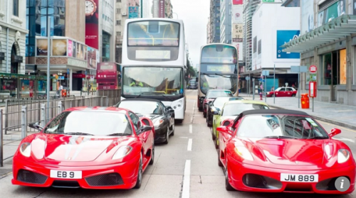 Không phải siêu xe hay đá quý, đây mới là thứ được giới siêu giàu Hong Kong săn lùng - Ảnh 1.