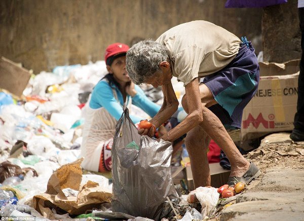 Lạm phát Venezuela: Dầu mỏ, vương miện hoa hậu và những miếng thịt ôi - Ảnh 9.