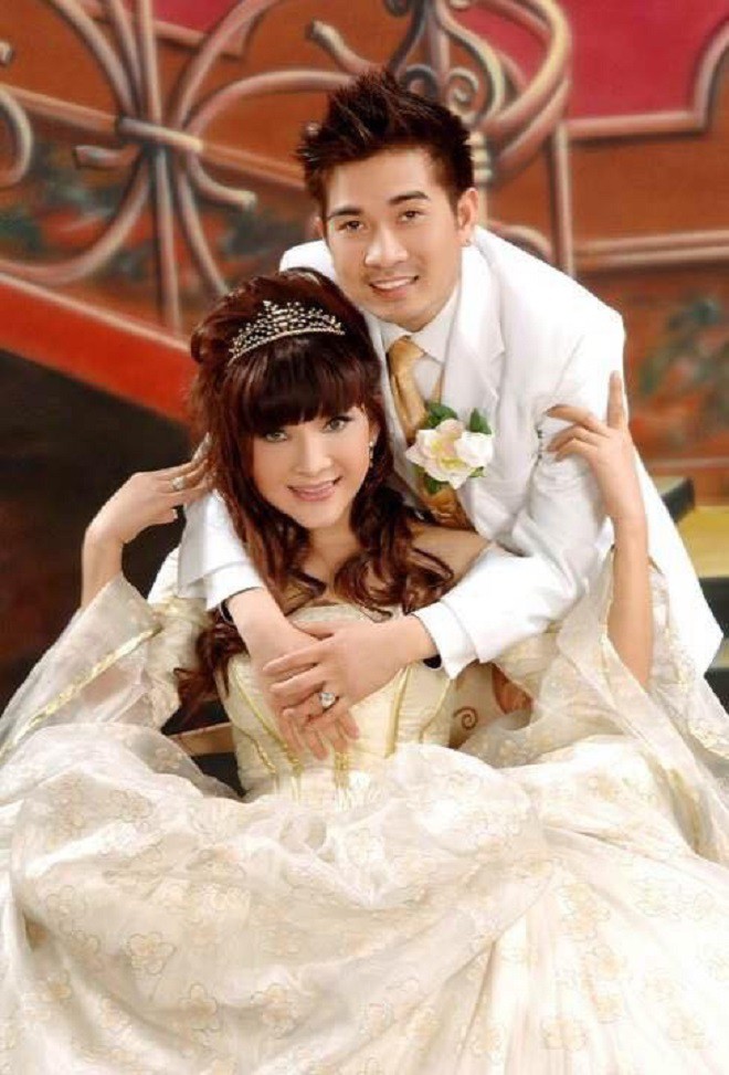 Cuộc đời bão tố của ca sĩ chuyển giới nổi tiếng Việt Nam, chuẩn bị kết hôn lần thứ 4 - Ảnh 6.