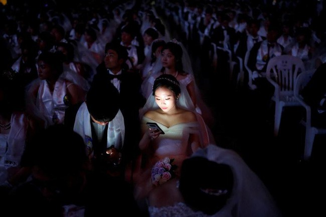 Yêu là phải cưới: 4.000 cặp cô dâu chú rể tham gia hôn lễ tập thể tại Hàn Quốc, nhiều đôi chỉ vừa mới quen cũng đòi cưới luôn - Ảnh 5.