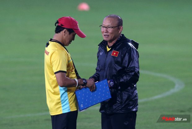 Tuyệt chiêu cực dị của thầy Park bày cho U23 Việt Nam đấu Palestines - Ảnh 2.