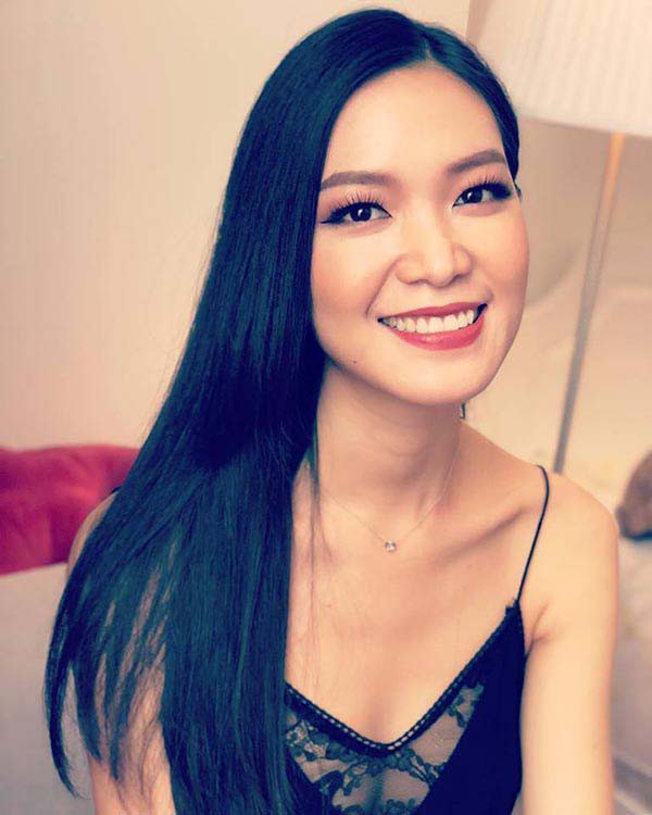 Mặt mộc và vẻ gợi cảm của Hoa hậu Việt Nam tuyên bố không phẫu thuật thẩm mỹ - Ảnh 13.