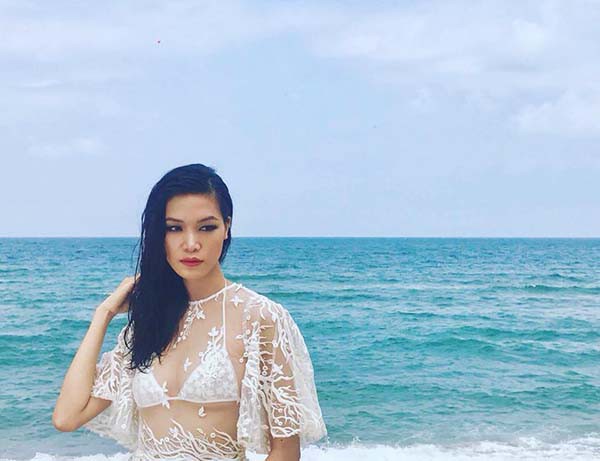 Mặt mộc và vẻ gợi cảm của Hoa hậu Việt Nam tuyên bố không phẫu thuật thẩm mỹ - Ảnh 11.