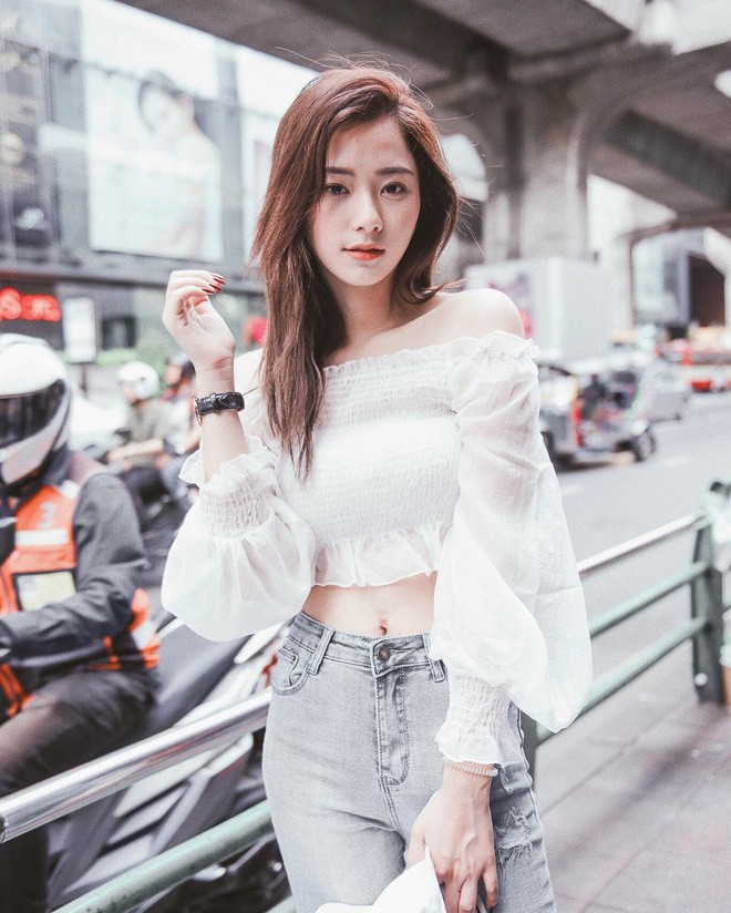 Hot girl Thái Lan sinh năm 1997 có gương mặt xinh xắn giống hệt Krystal (Fx) - Ảnh 13.