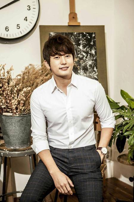 Park Shi Hoo: Từ đỉnh cao danh vọng rớt xuống vực thẳm ê chề vì scandal cưỡng bức, vẫn gắng gượng trèo lên chờ ngày hoàng kim trở lại - Ảnh 7.