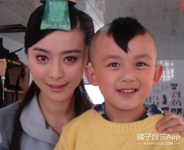 Khoảnh khắc sao nhí - tiền bối hội ngộ sau nhiều năm gây bão: Người dậy thì thành công, kẻ xuống sắc khó nhận ra - Ảnh 16.