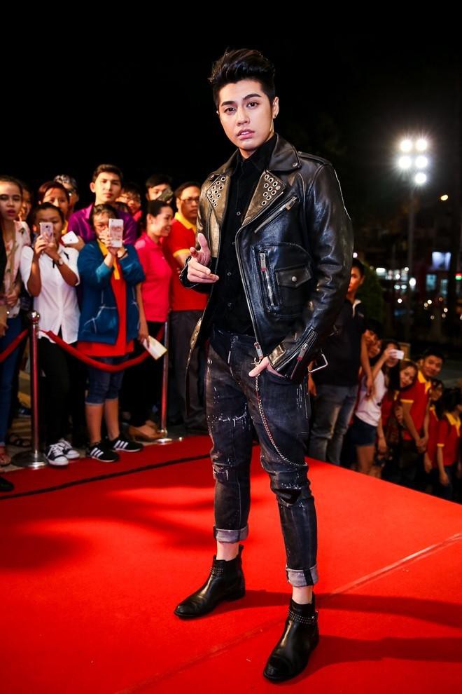 Noo Phước Thịnh chạm mốc tuổi 30: Danh tiếng, tiền bạc thừa thãi nhưng giới tính mập mờ - Ảnh 12.