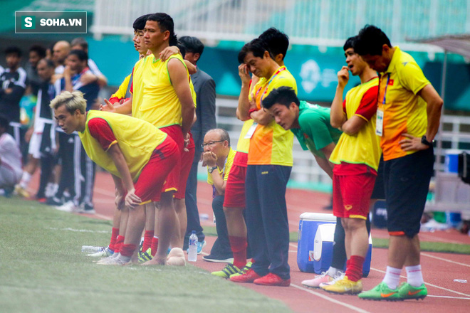 Những hình ảnh về U23 Việt Nam khiến CĐV nghẹn ngào xúc động khi trông thấy - Ảnh 15.