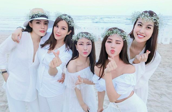 Những hội bạn thân nức tiếng showbiz Việt: Nhóm thân tới nỗi giống hệt nhau, nhóm lại lầy lội cứ xuất hiện là gây cười - Ảnh 14.