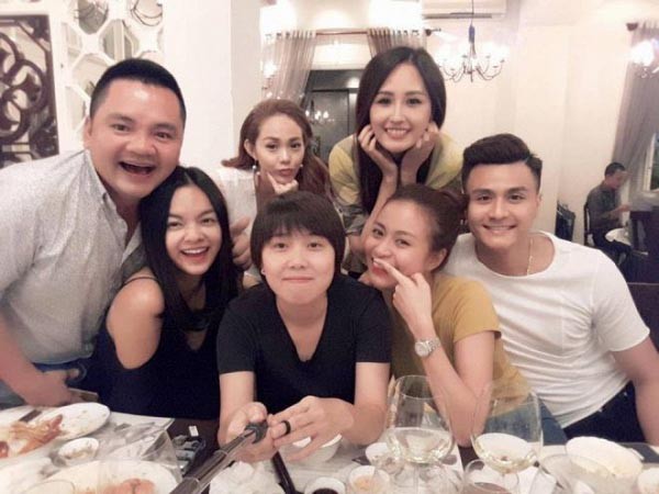 Những hội bạn thân nức tiếng showbiz Việt: Nhóm thân tới nỗi giống hệt nhau, nhóm lại lầy lội cứ xuất hiện là gây cười - Ảnh 24.